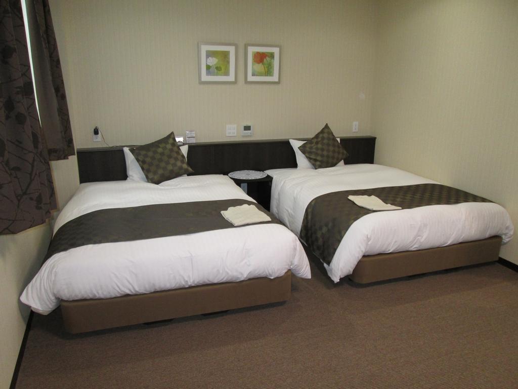 Okawa Riverside Hotel Exterior photo